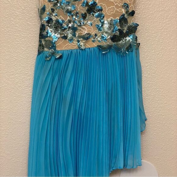 A Wish come true Dance costume aqua blue pleated sequin V1854Y Fidelity Adult MA - Picture 4 of 15